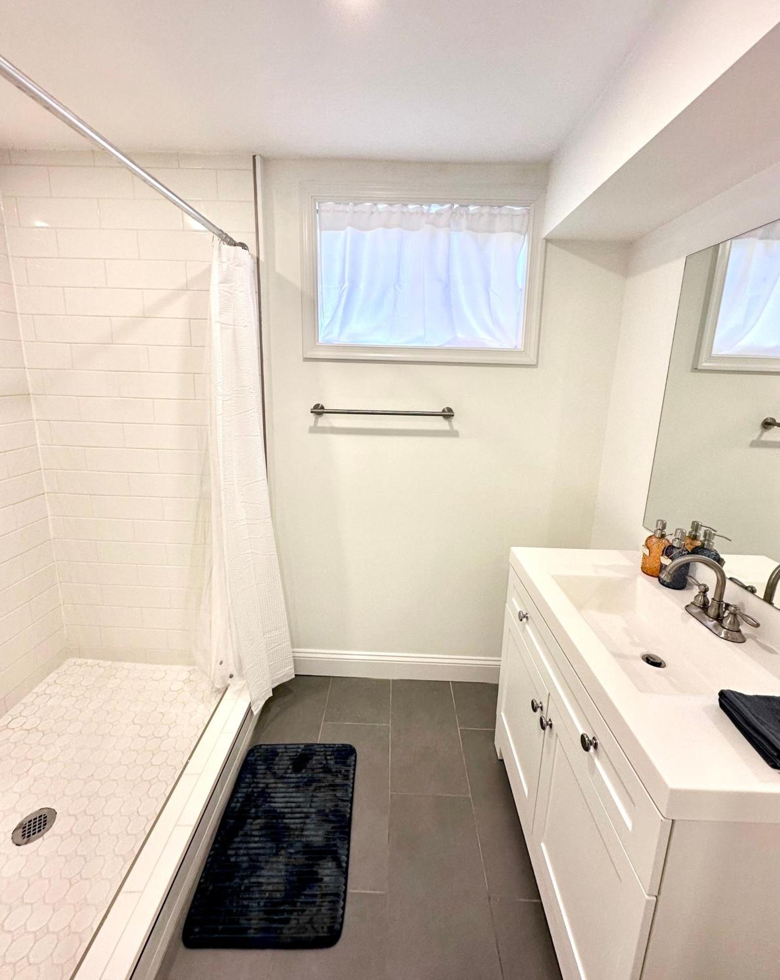 Апартаменти Stylish 1 Bed - 5 Min Walk To Metro, Free Parking! Вашингтон Екстер'єр фото